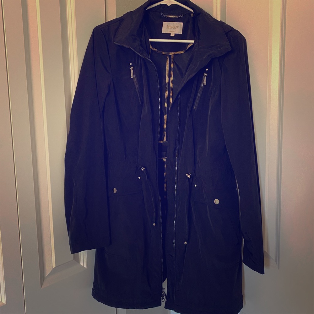 Black light weight jacket